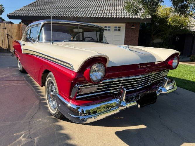 1957 Ford Fairlane 500