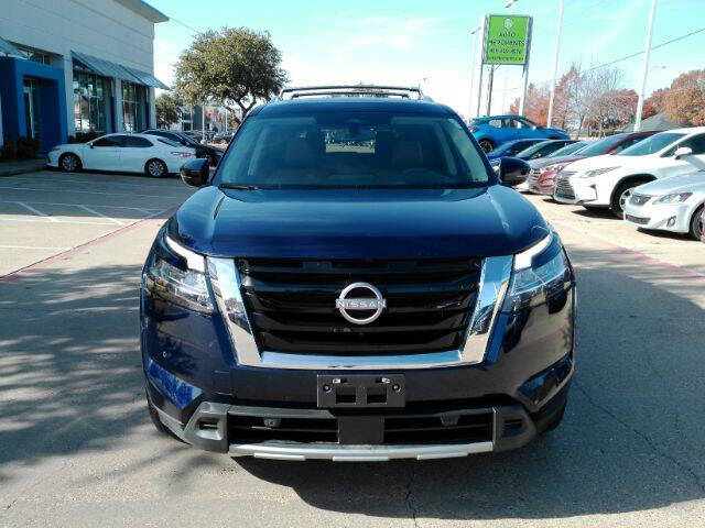 2024 Nissan Pathfinder Platinum