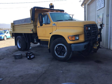 1997 Ford F-700 for sale at Troy's Auto Sales in Dornsife PA