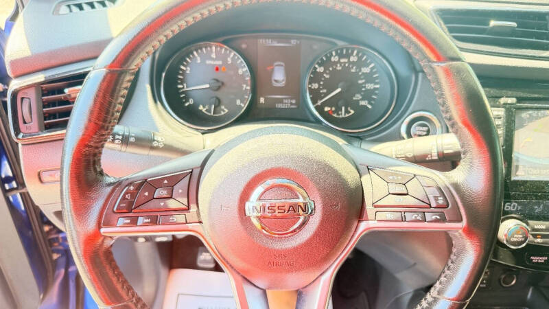 2017 Nissan Rogue Sport SL