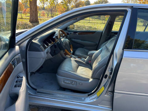 2005 Lexus ES 330