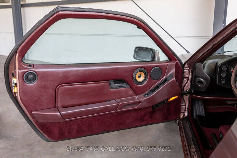 1987 Porsche 928 S4