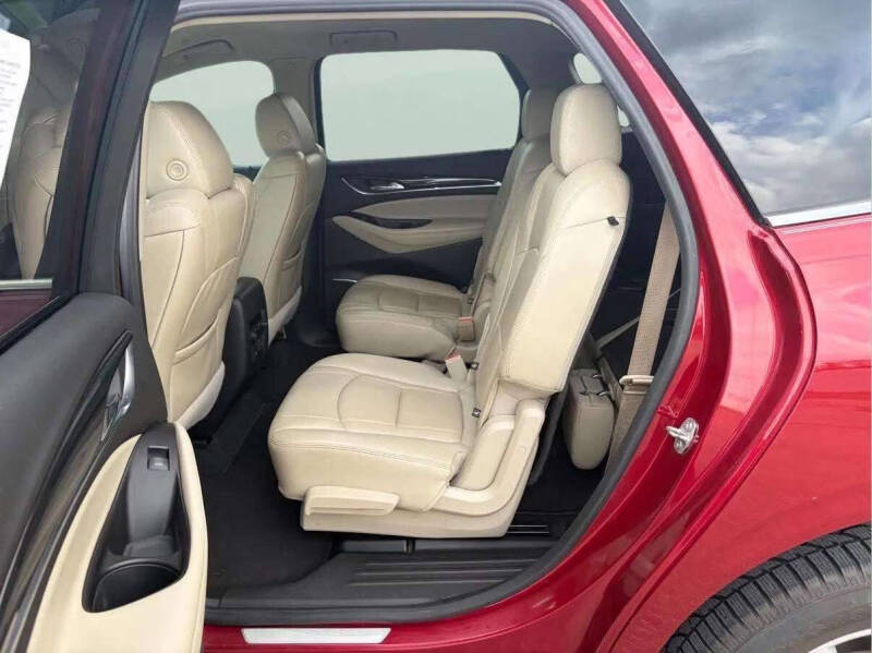 2020 Buick Enclave Essence