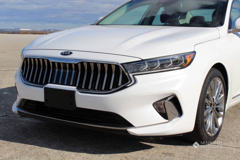2020 Kia Cadenza Limited