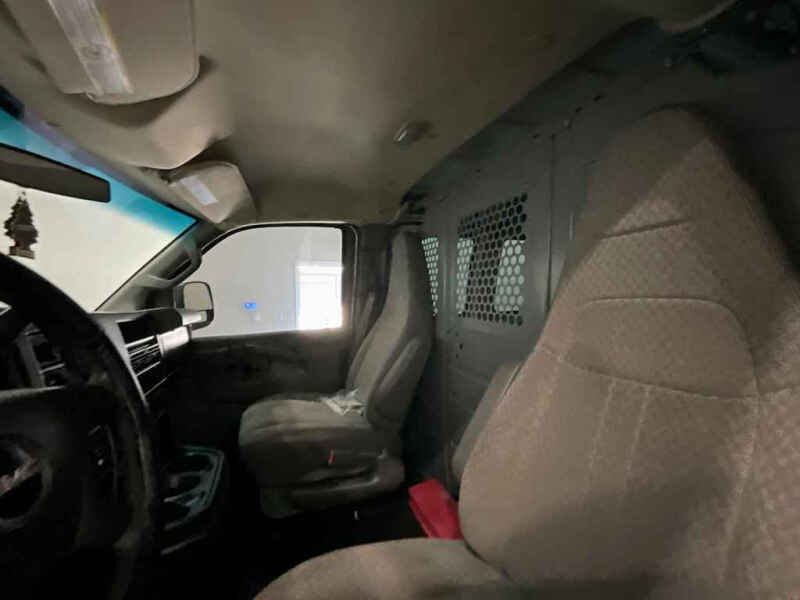 2016 GMC Savana 2500