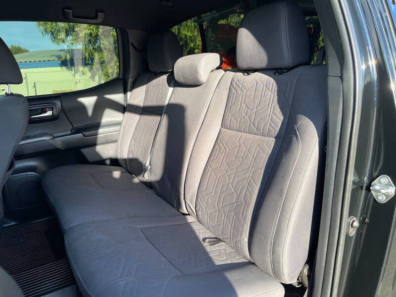 2019 Toyota Tacoma TRD Sport