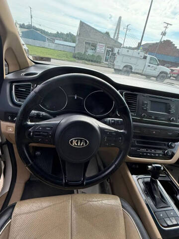 2015 Kia Sedona