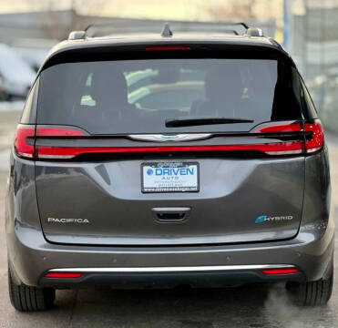2021 Chrysler Pacifica Hybrid Limited