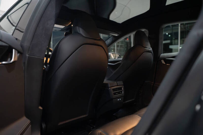 2021 Tesla Model S Long Range Plus