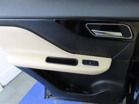 2020 Jaguar F-PACE 25t Premium