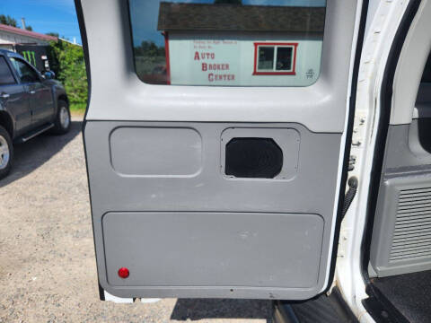 2010 Ford E-Series E-350 SD XL