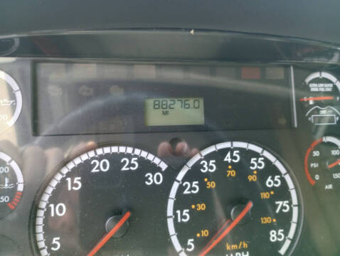 2014 Freightliner M2 106