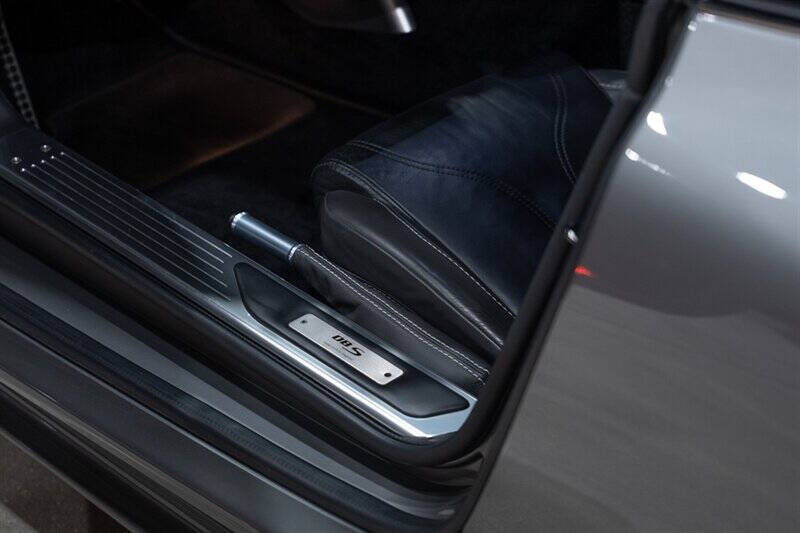 2010 Aston Martin DBS