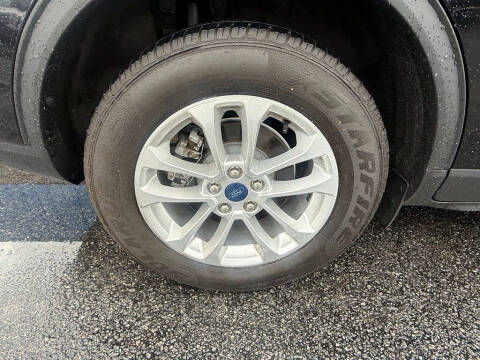 2021 Ford Escape SE