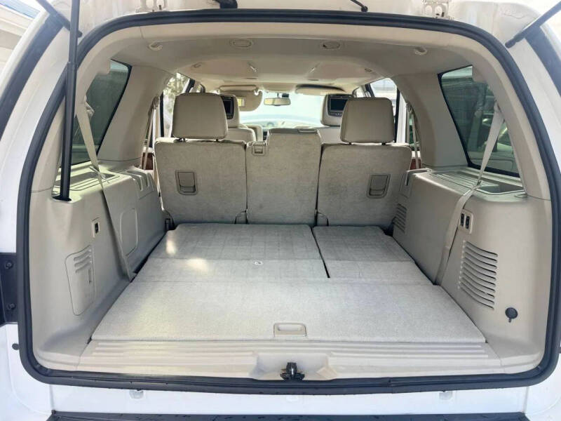 2011 Lincoln Navigator