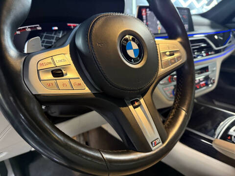 2022 BMW 7 Series 740i