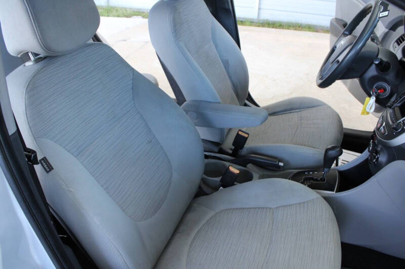 2015 Hyundai Accent GLS