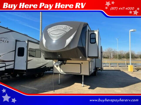 2013 Forest River Heritage Glen 336RLT for sale at BUY HERE PAY HERE RV in Burleson TX