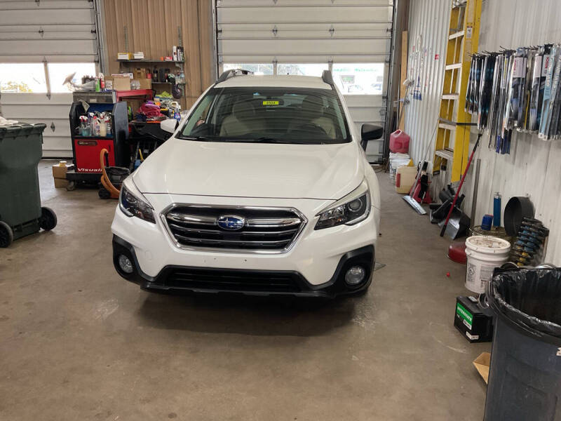 2018 Subaru Outback 2.5i Premium