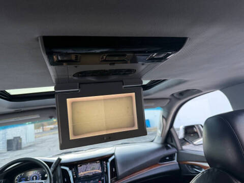 2016 Cadillac Escalade ESV Luxury Collection