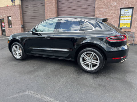 2017 Porsche Macan S