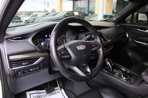 2022 Cadillac XT4 Sport