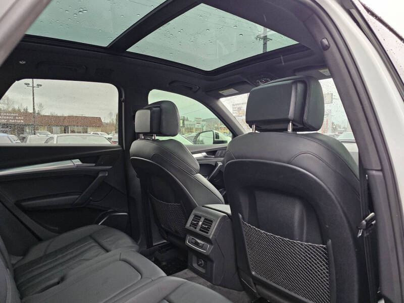 2020 Audi Q5 quattro Premium 45 TFSI