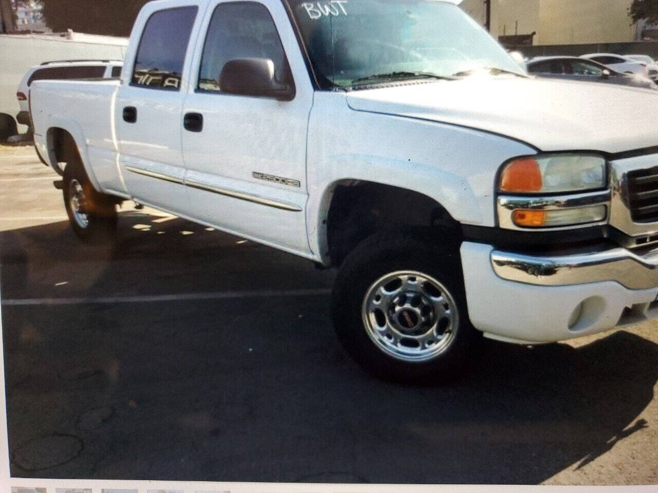 2006 GMC Sierra 2500HD for sale at Royal Classic Auto in Long Beach, CA