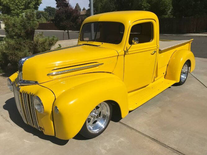 1946 Ford F-100