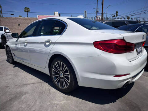 2017 BMW 5 Series 530i