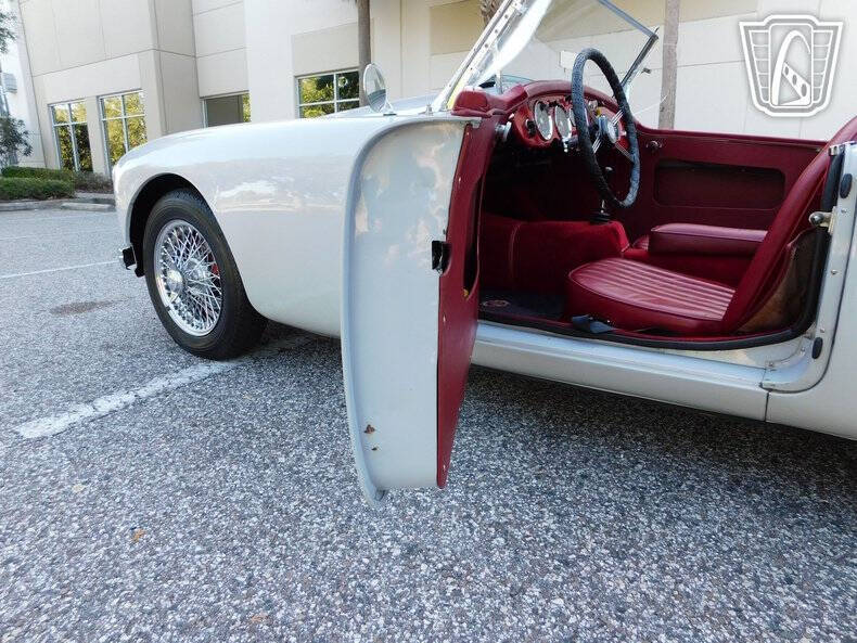 1961 MG MGA