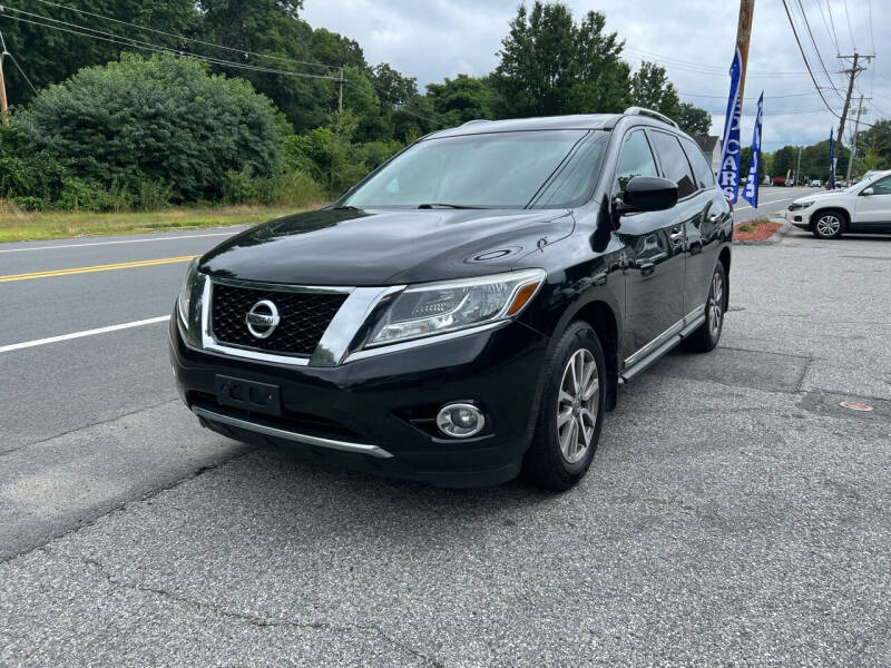 2015 Nissan Pathfinder for sale at A&E Auto Center in North Chelmsford MA