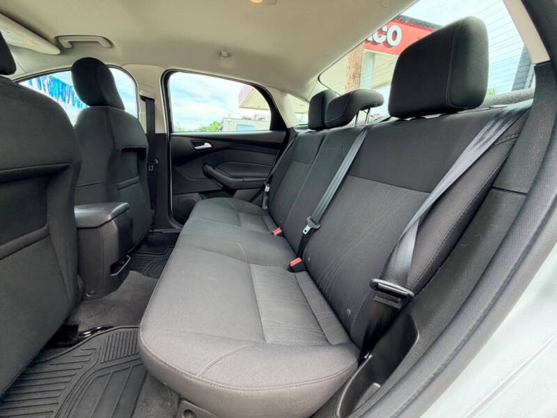 2016 Ford Focus SE