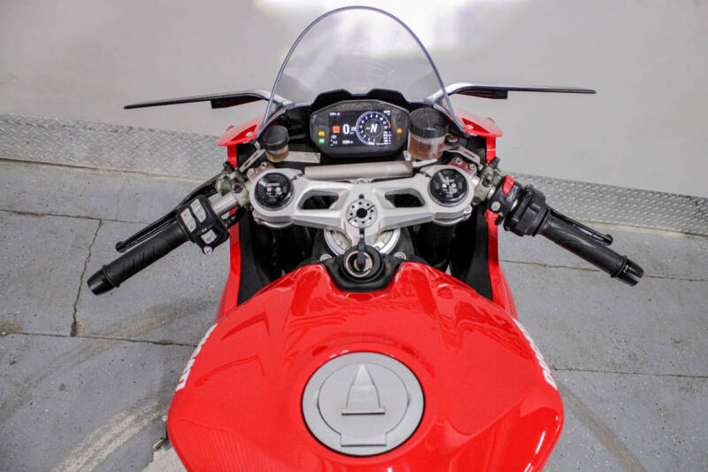 2020 Ducati Panigale V2
