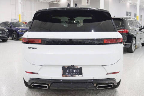 2025 Land Rover Range Rover Sport P460e Dynamic SE