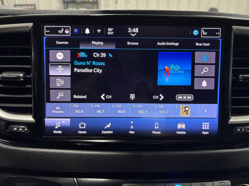 2022 Chrysler Pacifica Touring L