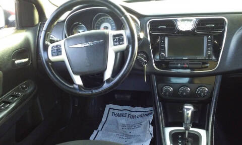 2011 Chrysler 200 Touring