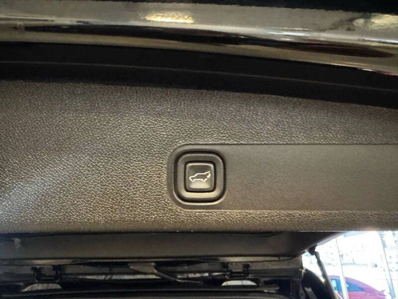 2012 GMC Yukon Denali