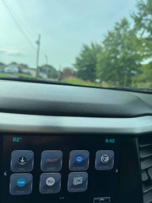 2019 GMC Acadia SLT-1