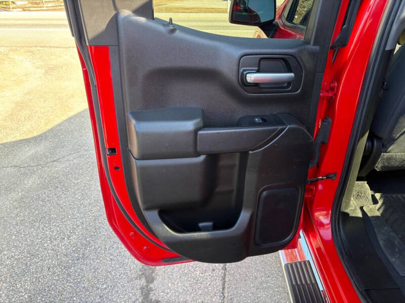 2019 Chevrolet Silverado 1500 Custom