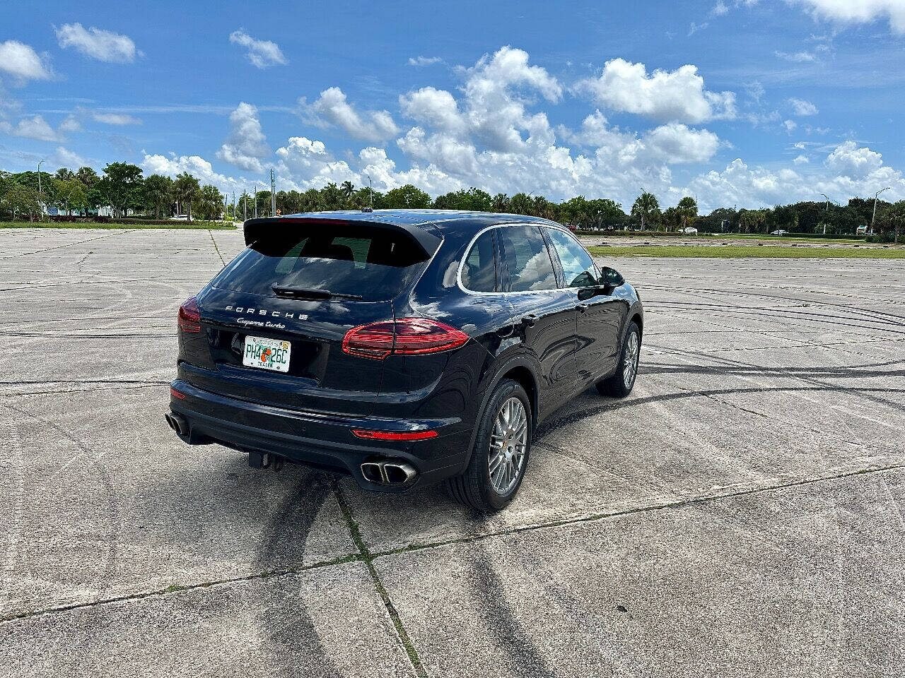 2017 Porsche Cayenne 42