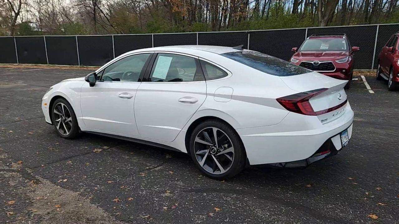 2021 Hyundai SONATA for sale at Victoria Auto Sales in Victoria, MN