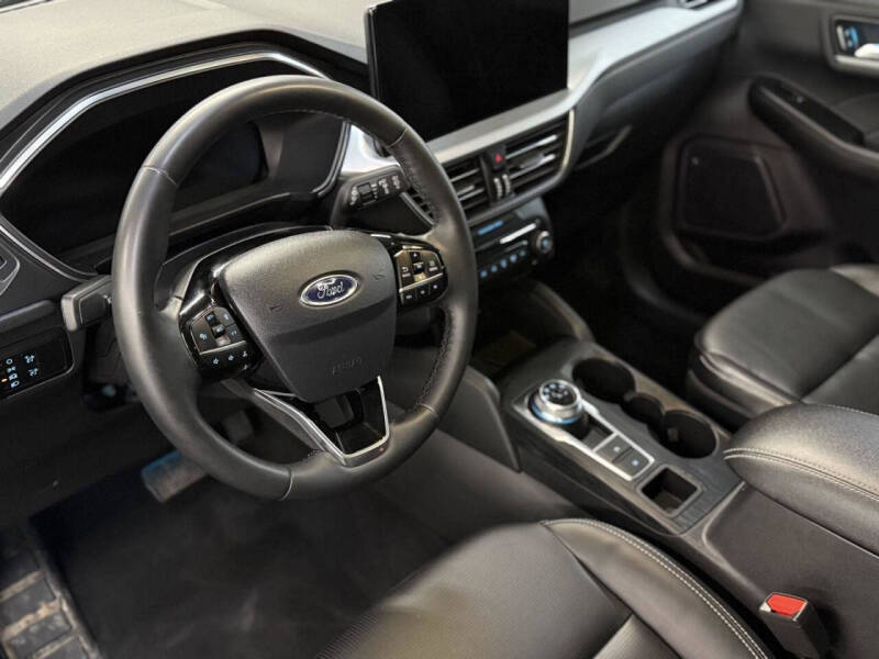 2024 Ford Escape Platinum