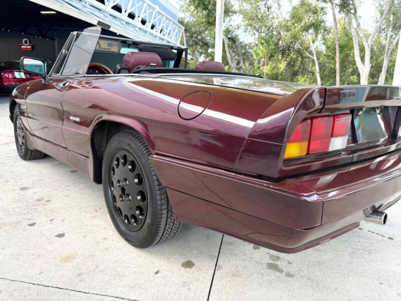 1986 Alfa Romeo Spider Veloce