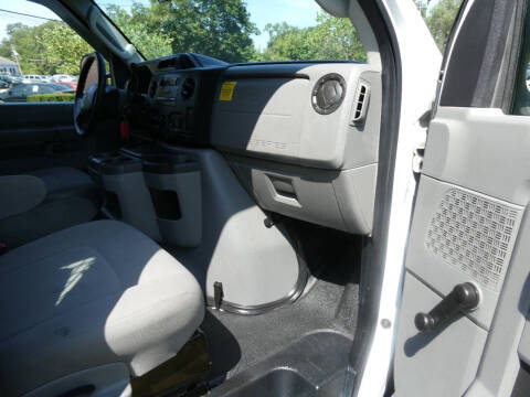 2013 Ford E-Series E-250