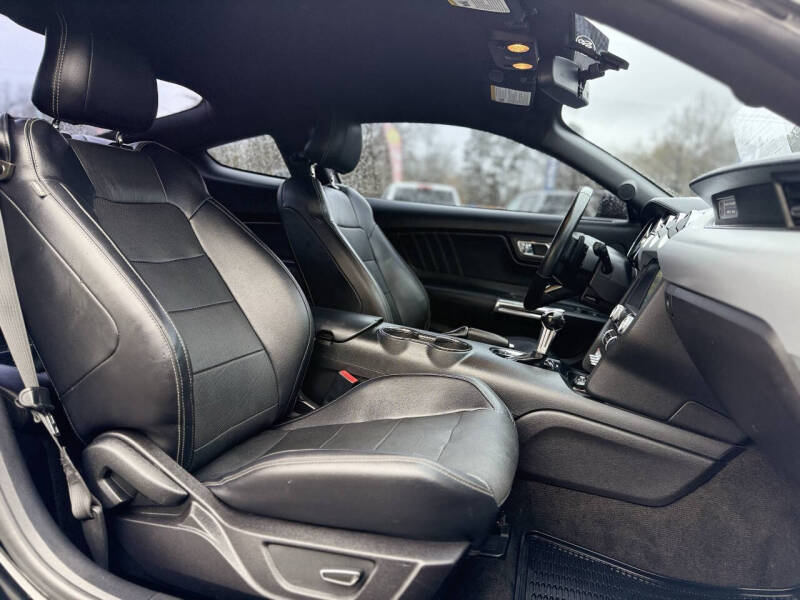 2017 Ford Mustang GT Premium