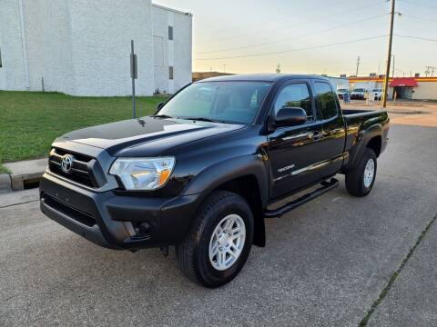 2015 Toyota Tacoma for sale at DFW Autohaus in Dallas TX