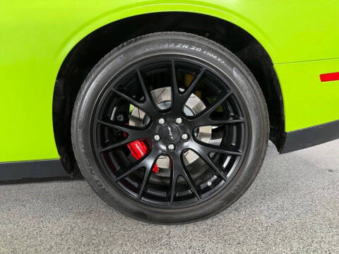2015 Dodge Challenger SRT Hellcat