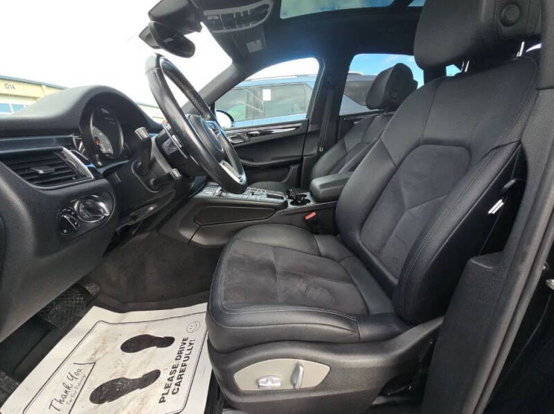 2017 Porsche Macan S