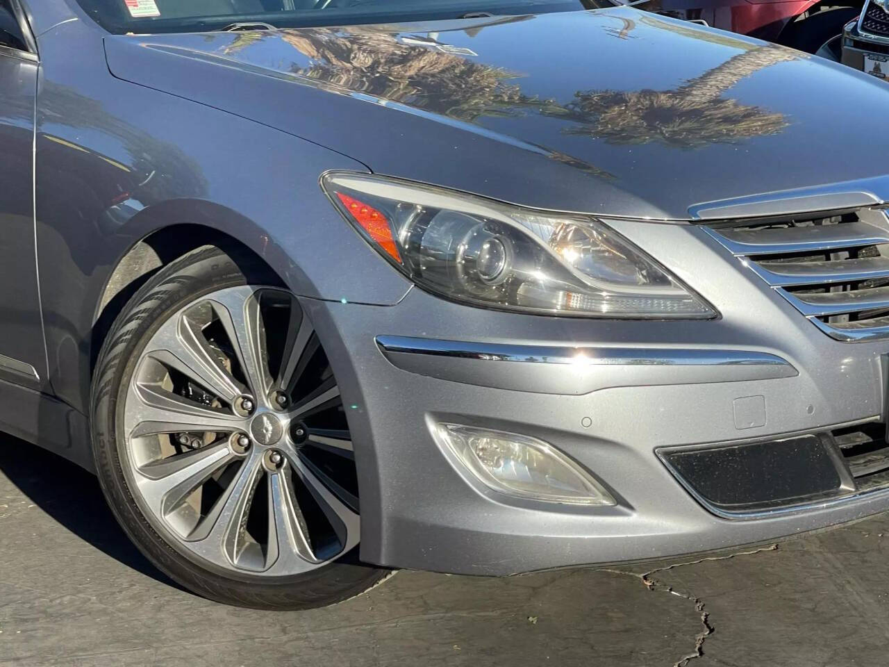 2013 Hyundai Genesis for sale at Victory Motors Inc in Modesto, CA